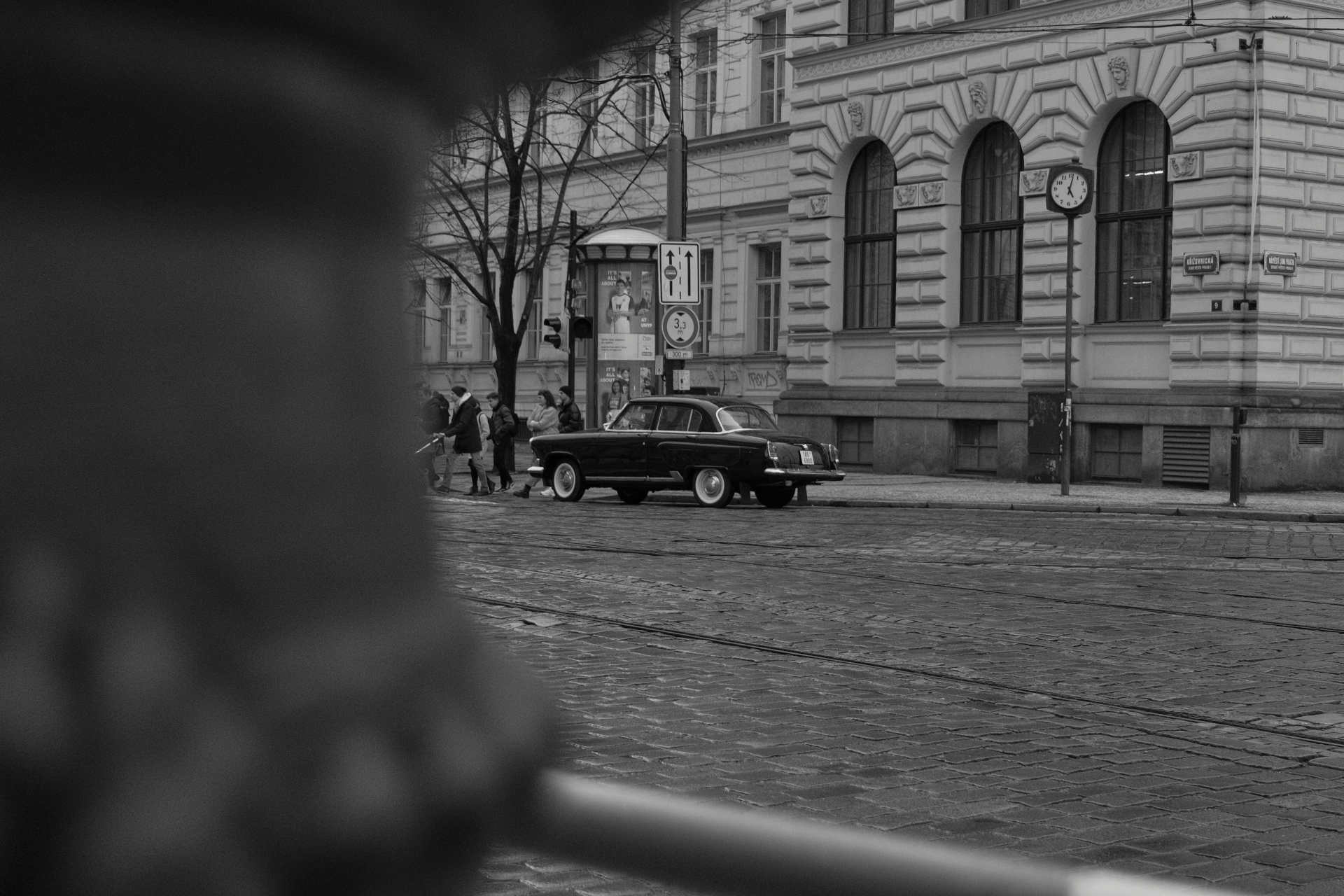 Parcheggi a Praga: Guida Completa a Zone Blu e P+R